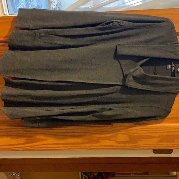 Dark gray jacket - Picture 1 of 1